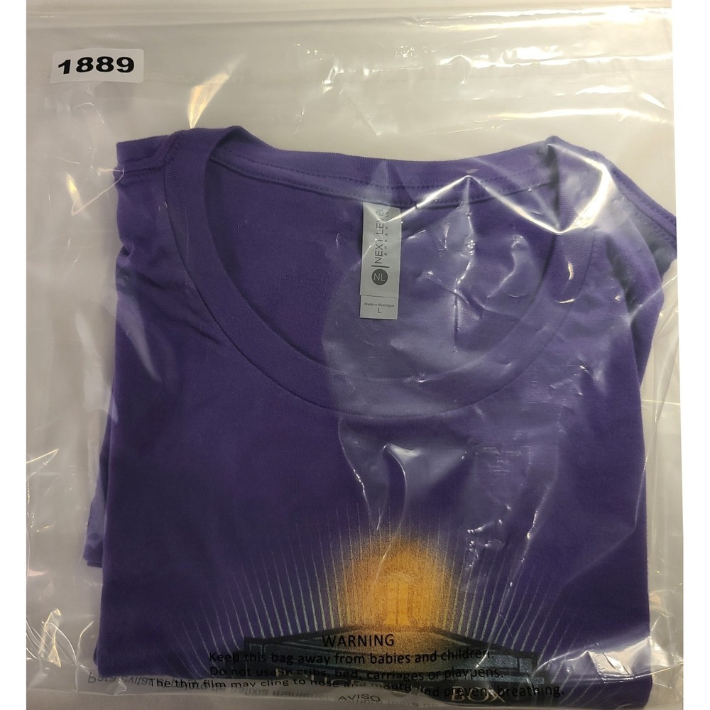 Doctor Who River Song Hello Sweetie Purple Graphic T-Shirt Women's Large Pinup - Picture 12 of 12